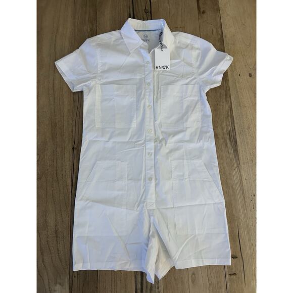 RNWK Renwick Sport White Caddie Suit NWT Size XS Retail $125 - Picture 1 of 7